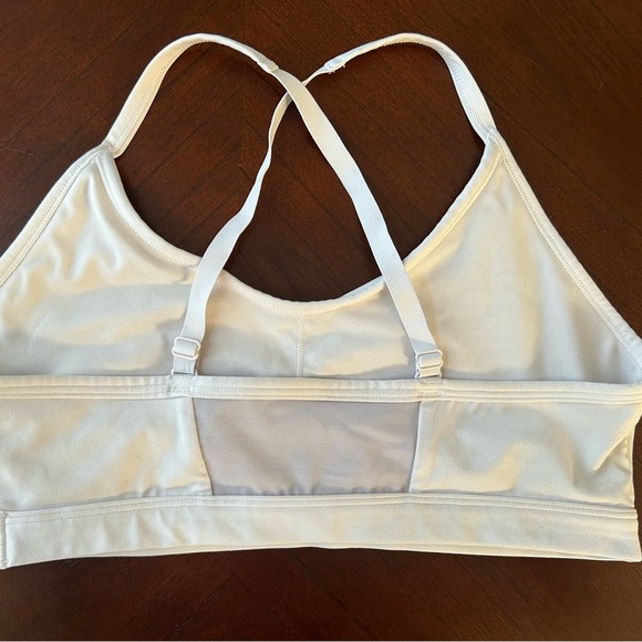 Gymshark Light Gray Sports Bra - Picture 4 of 4